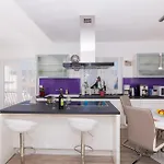 2 Bedroom Beautiful In Okrug Gornji * Trogir