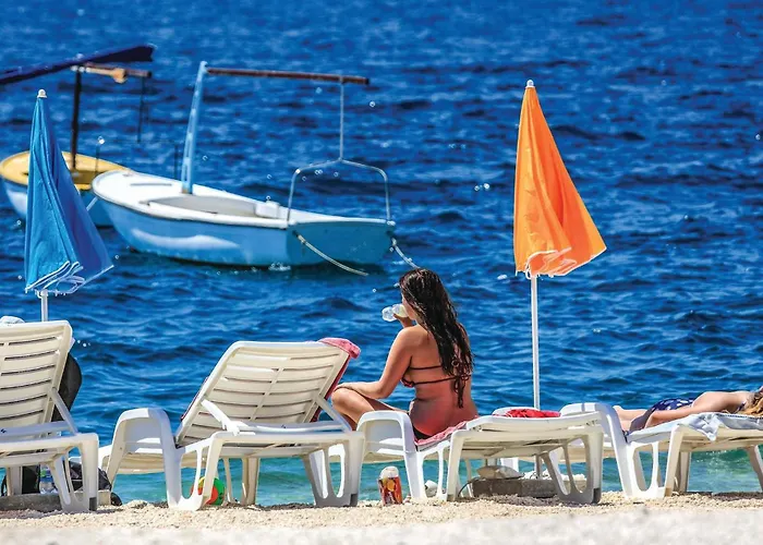 Lovely In Okrug Gornji * Trogir
